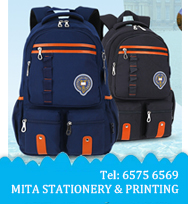 畢業帽/ 呔/ 圍裙/ T恤/ 衛衣/ 外套/ 風褸/ 襪/ 絲巾