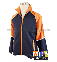 Q版畢業生(女)紀念座 CD_P23